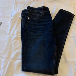 Rag & bone jeans
Size 29 skinny 
Dark Blue Women's Jeans